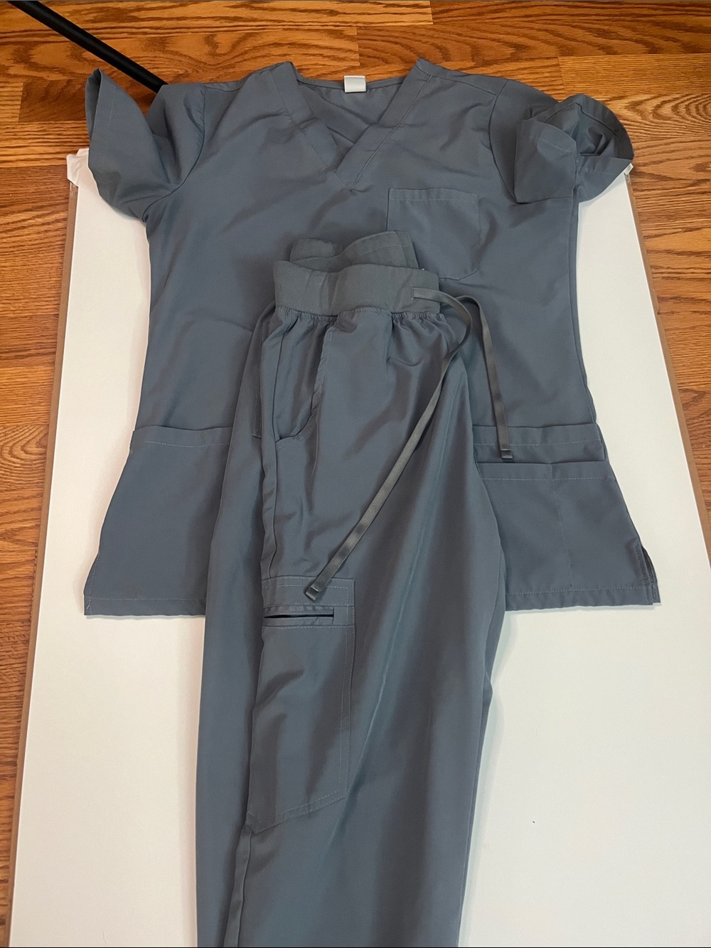 Women's Dark Gray scrub- jogger set.